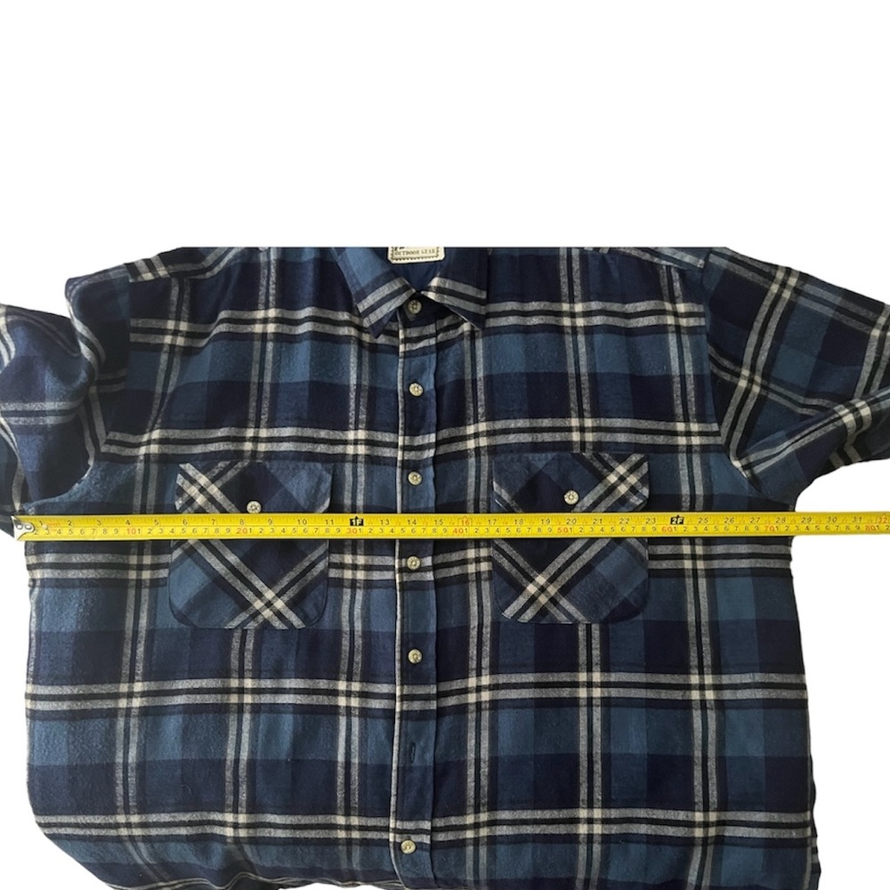 Outdoor Gear Quilted Woodsman  Lined Plaid Flannel Shirt-XL - Picture 8 of 9